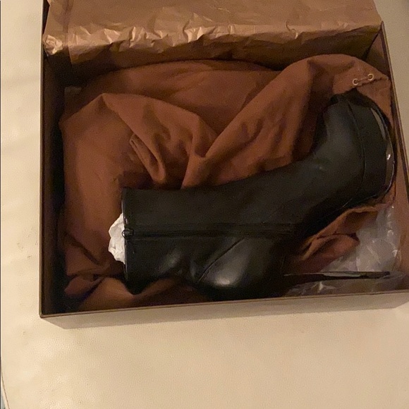 Authentic Gucci Platform Peeptoe Booties - Picture 5 of 10